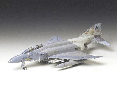 タミヤ 1/72 ウォーバードコレクション F-4S NAVYファントムII | タミヤ