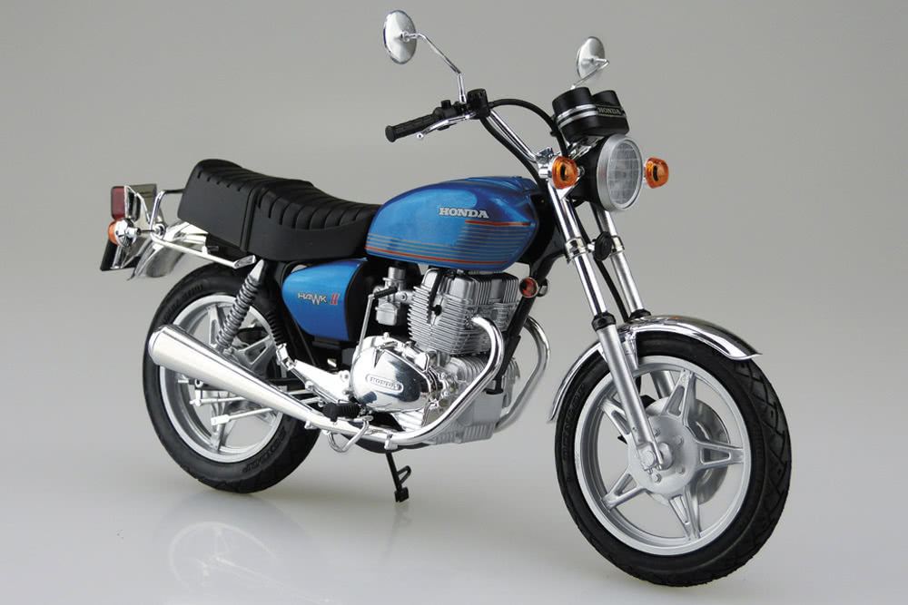 AOSHIMA 1/12スケールの『ホンダ ホークII CB400T』と『ヤマハ XJ400