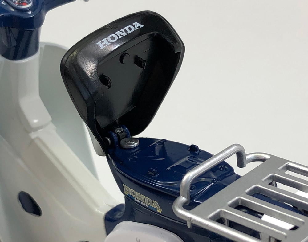 未開封)アオシマ スーパーカブ50 1/12 ダイキャストモデル AOSHIMAから