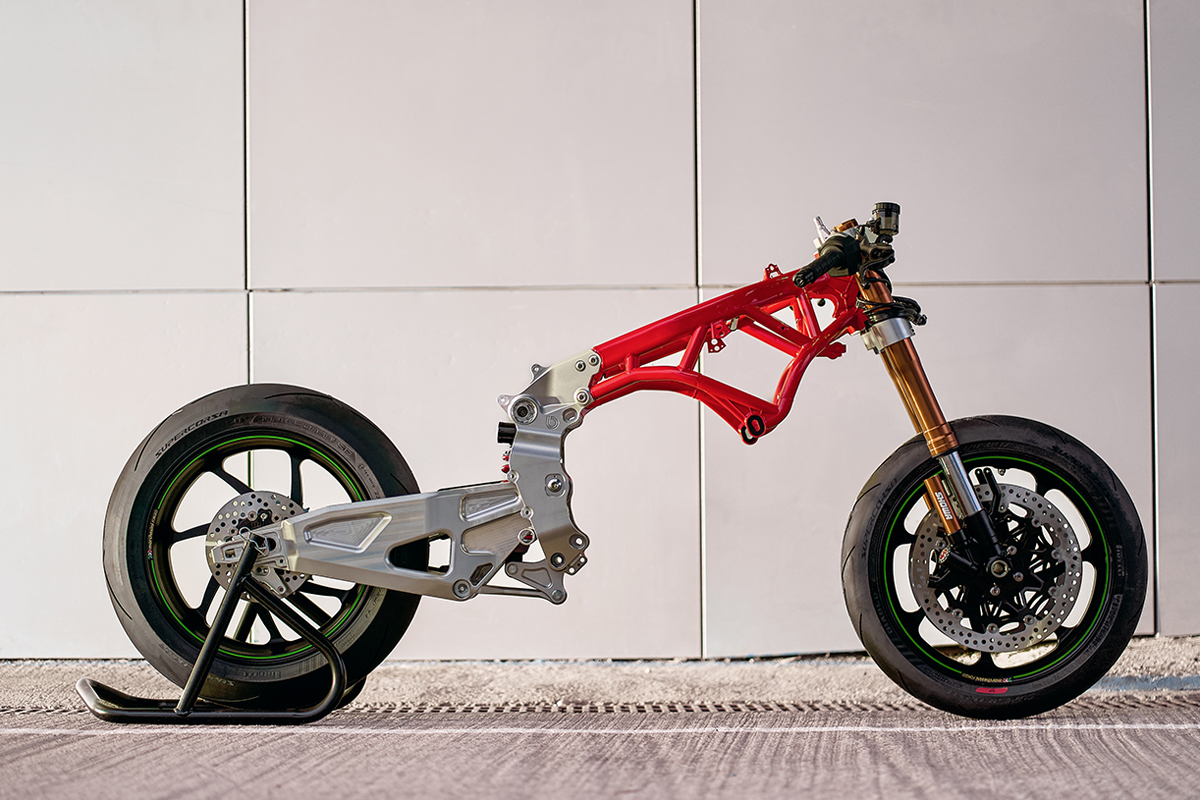 bimotaファン必見！公式サイトが新デザインに。新型KB998 Riminiの情報