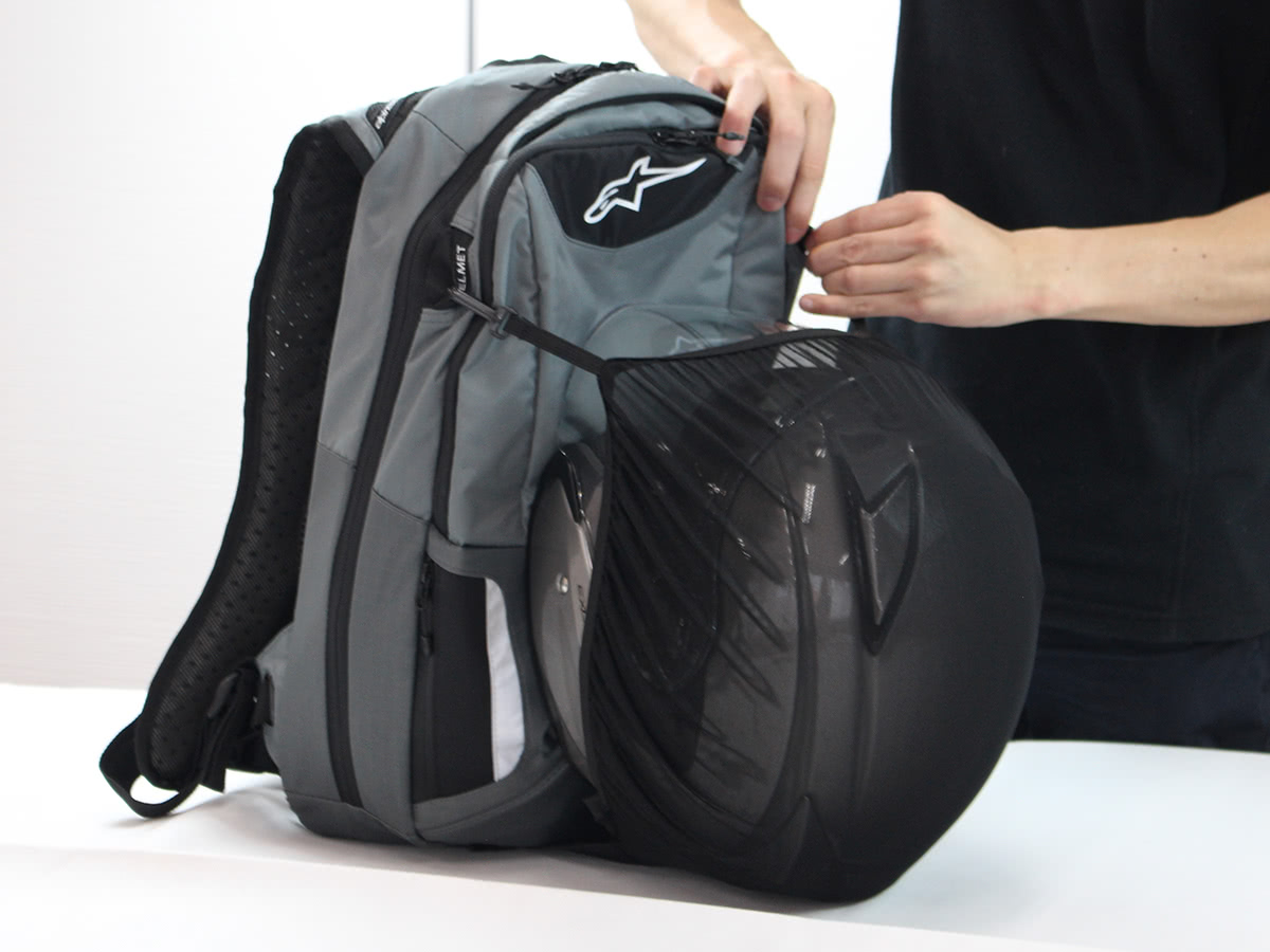 ノートPCなどの収納に最適！アルパインスターズのバックパックにNEW