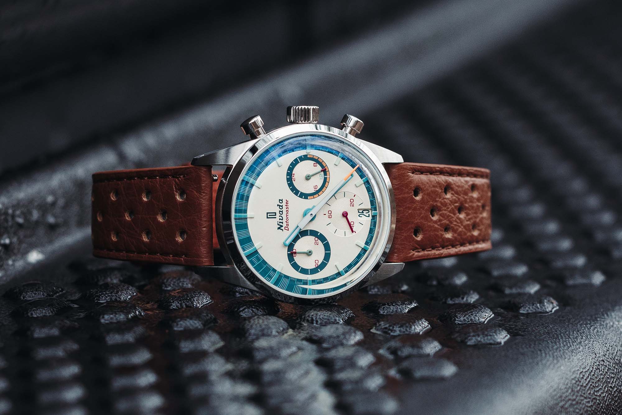 Nivada Grenchen x Worn & Wound Datomaster VK63 V2 Watch | The