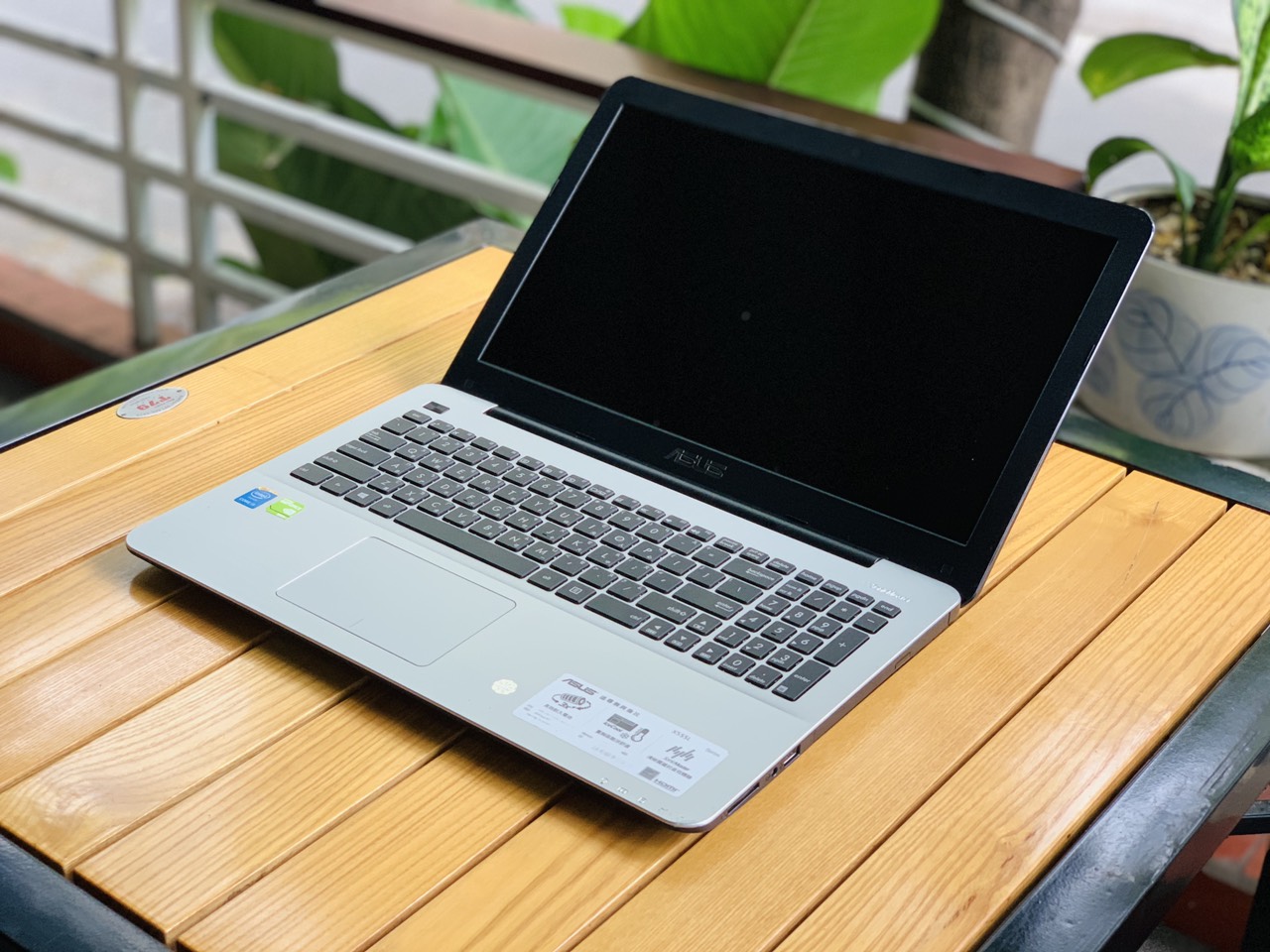 ASUS X555L, CORE I5-5200U, RAM 4G, HDD 500GB, VGA RỜI NVIDIA