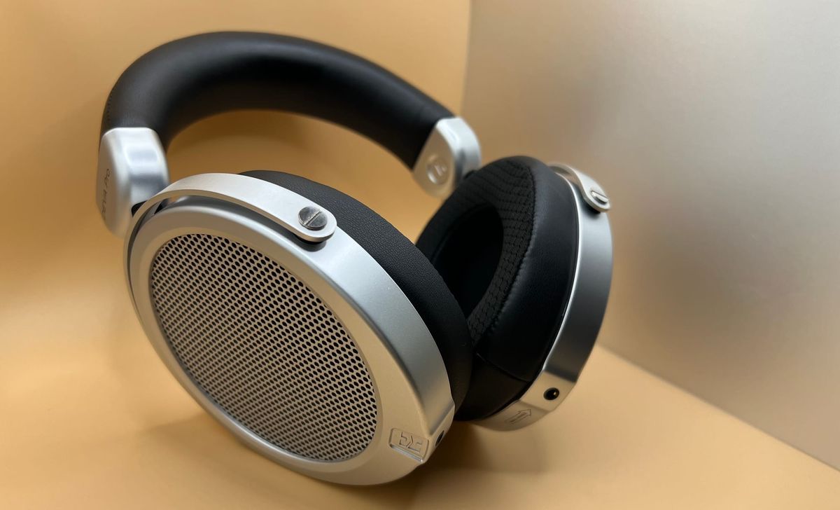 HIFIMAN Deva Pro Review: Open-Back Planar with Optional Bluetooth