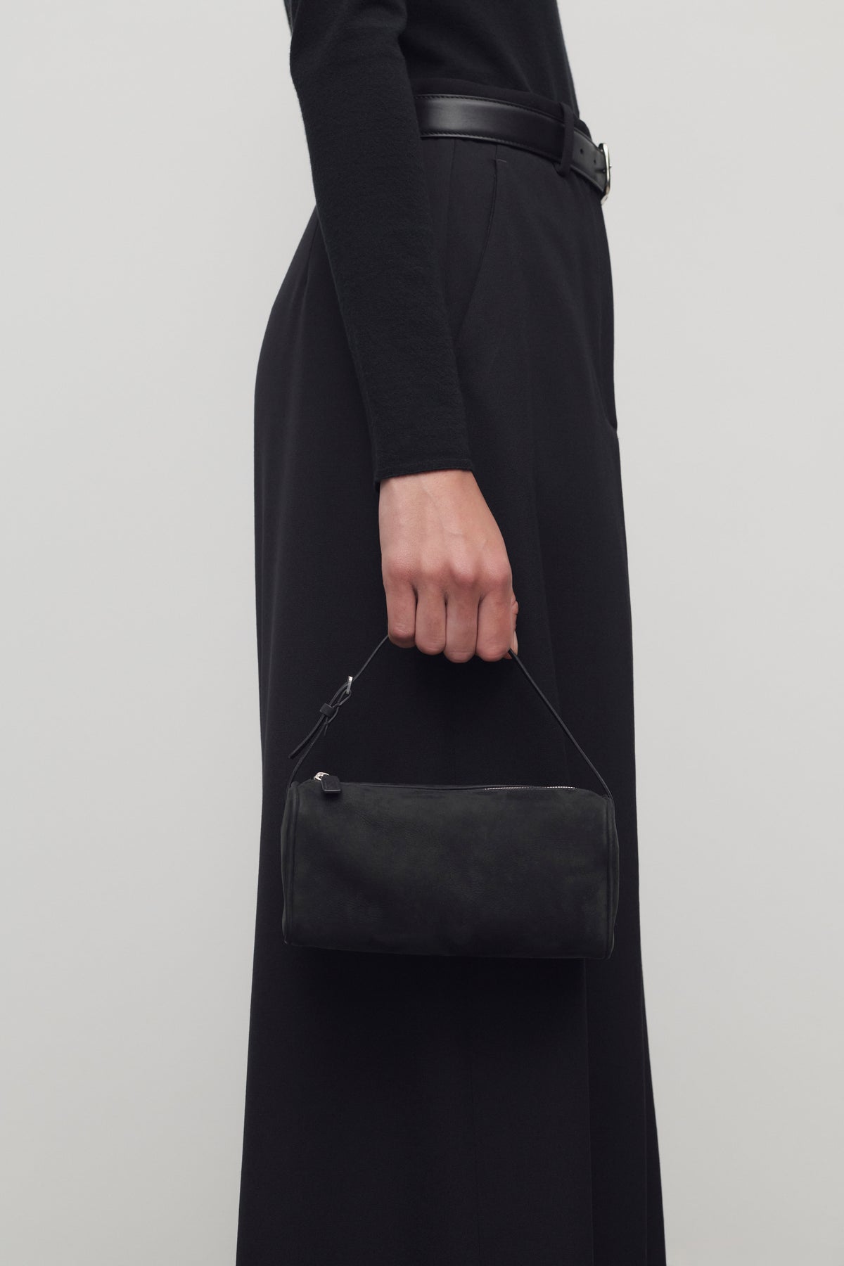 90's Bag Black – The Row