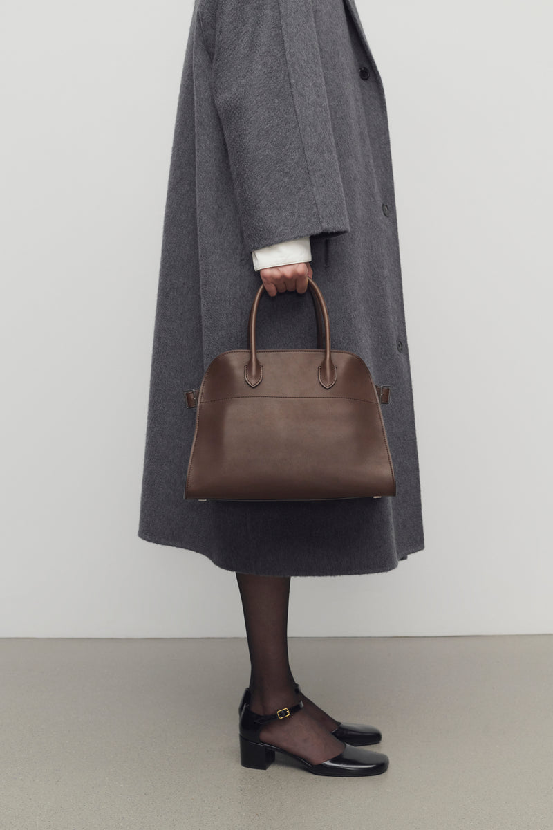 Soft Margaux 10 Bag Black – The Row