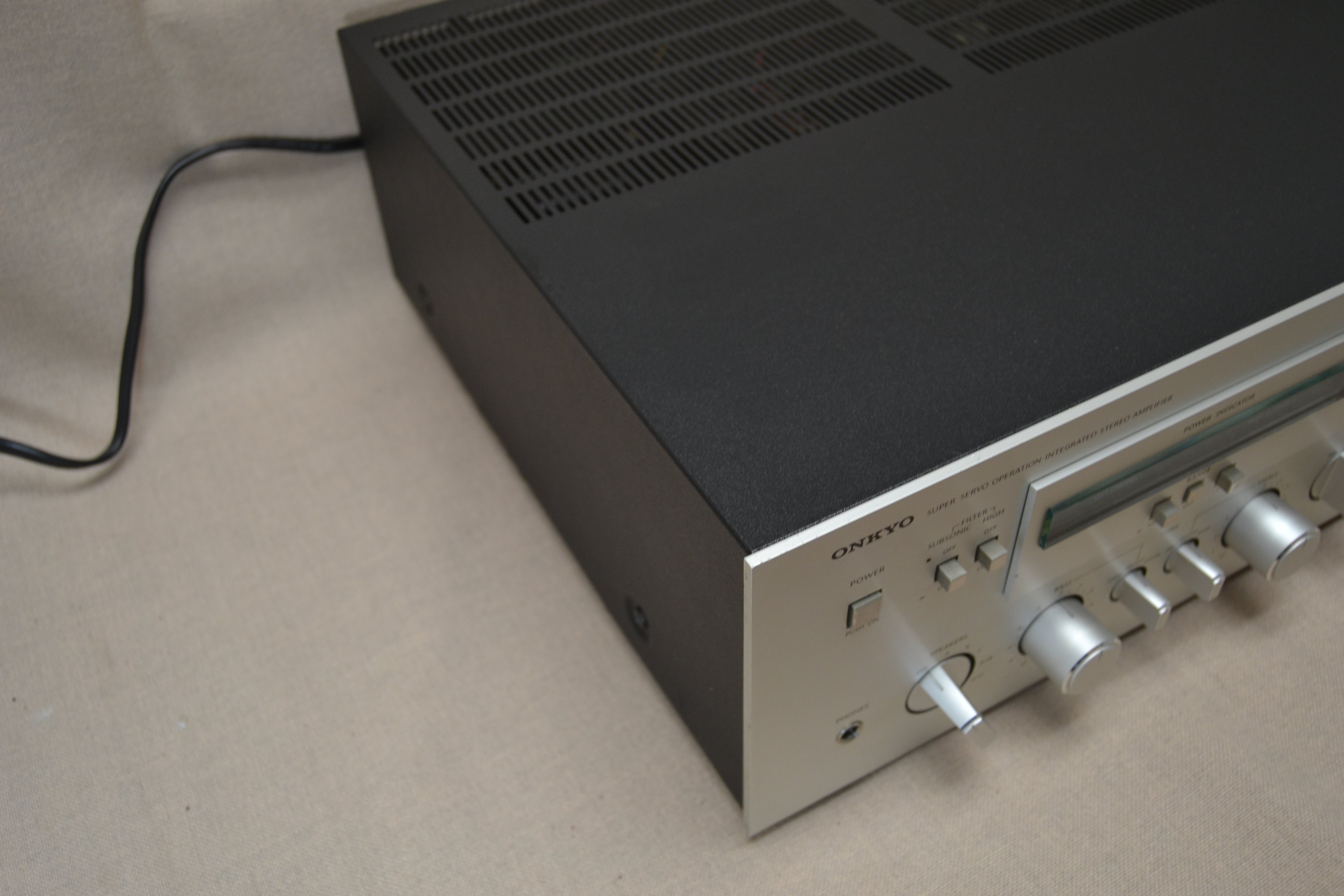 Onkyo A-7090 Super Servo Operation Integrated Stereo Amplifier