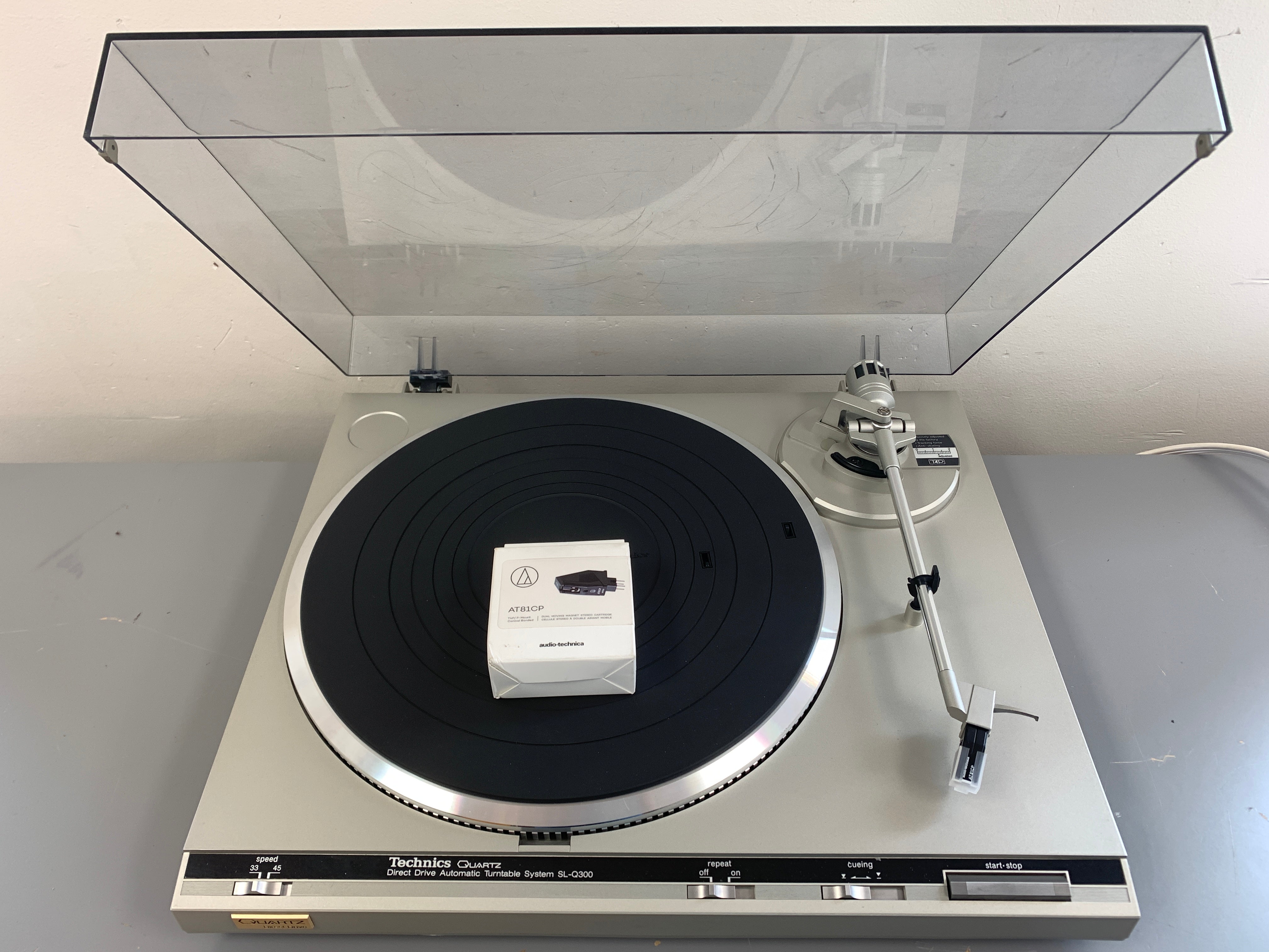 Technics SL-Q300 Turntable with NEW AT81CP Cartridge – The