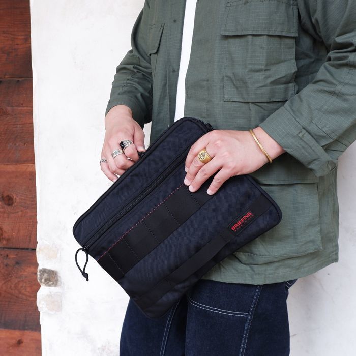 BRIEFING（ブリーフィング）A4 CLUTCH（A4クラッチ）/DEEP SEA