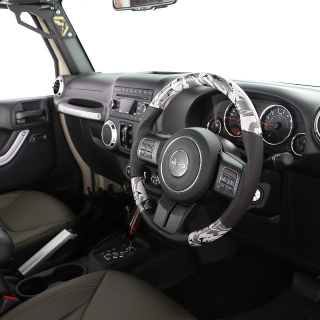 REAL ステアリング ［オリジナルシリーズ］ Dシェイプ / タイガー