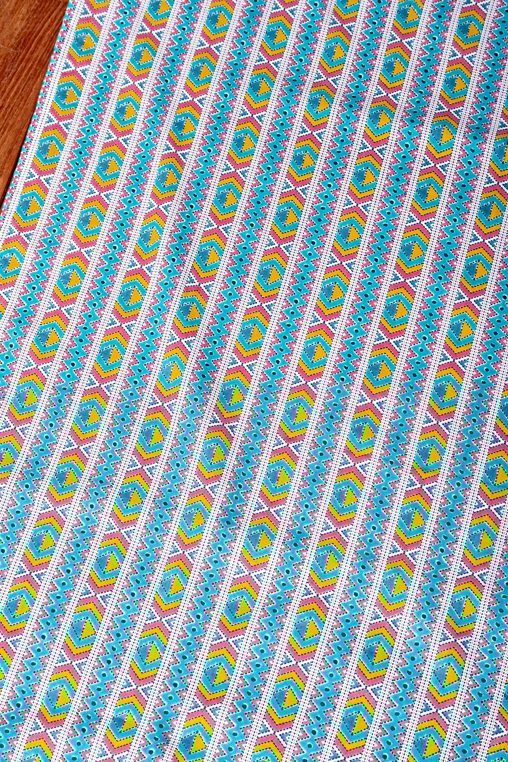 1m単位切り売り〕テキスタイルの伝統息づくインドから エスニックな