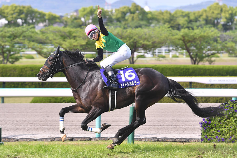 天皇賞・春】タイトルホルダーが7馬身差の逃げ切り圧勝劇！横山和