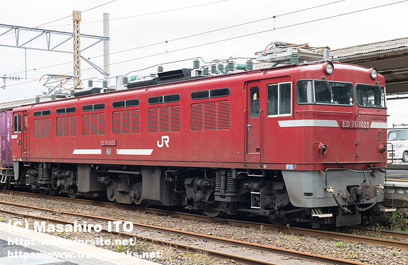 九州地区で活躍するED76形1000番代更新機（ED76 1020） | トレイン
