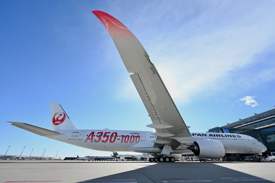 JAL、新旗艦機エアバスA350-1000就航 まずは羽田〜ニューヨーク線、777