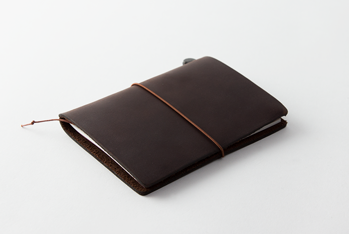 TRAVELER'S notebook Passport Size Brown / トラベラーズノート