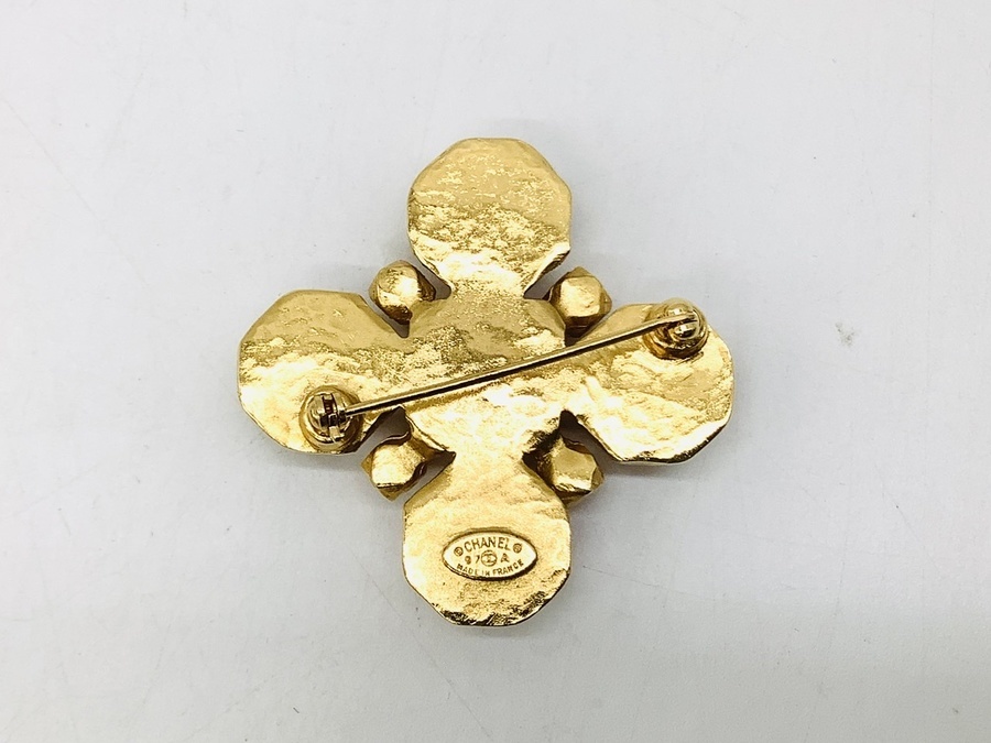 1990年代もの！CHANEL(シャネル) ブローチ3種が買取入荷しました