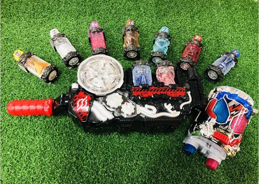 仮面ライダー買取強化中！DXビルドドライバーとフルボトル多数入荷