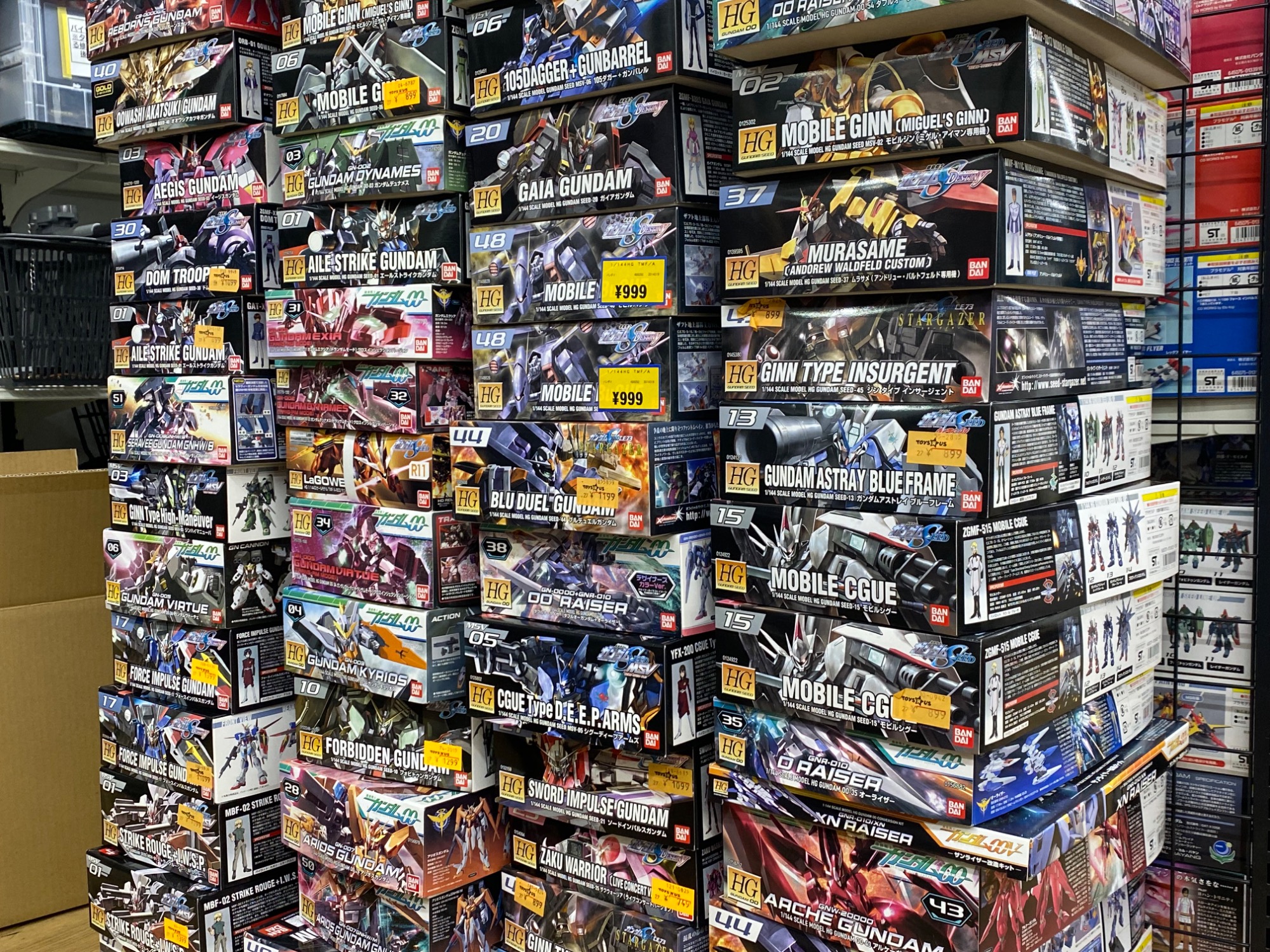 20年前の機動戦士ガンダムSeed・ガンダム00などのガンプラを191機大量