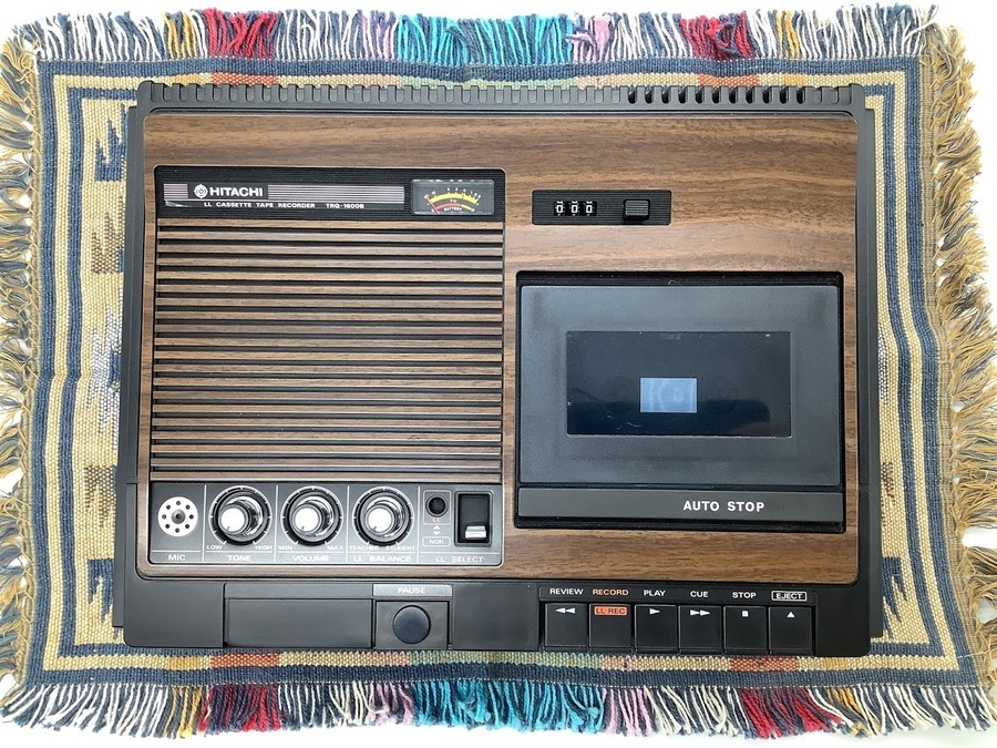 HITACHI（ヒタチ）レトロカセットテープレコーダーのご紹介♪【松戸店