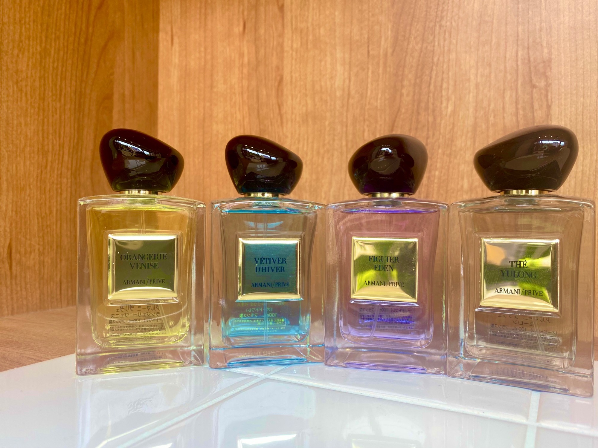 ARMANIの香水入荷しました！魅力ある商品ですので、是非ともご覧