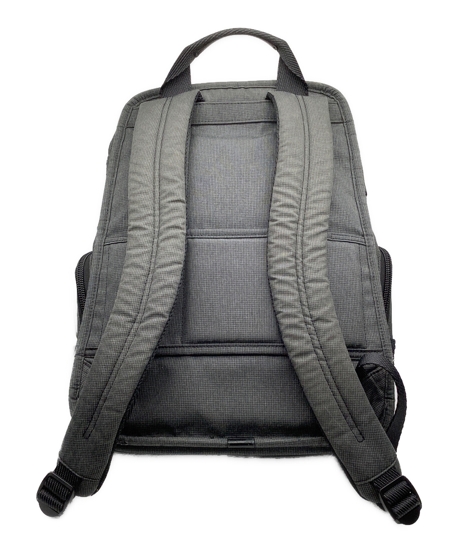 中古・古着通販】TUMI (トゥミ) リュック グレー サイズ:−｜ブランド