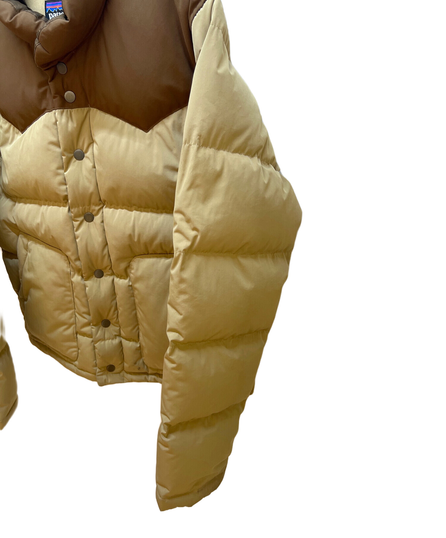 中古・古着通販】Patagonia (パタゴニア) ダウンジャケット ベージュ