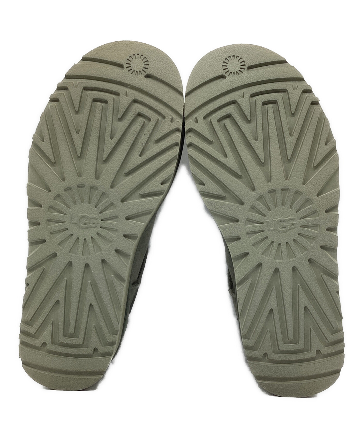 中古・古着通販】UGG (アグ) 厚底ショートムートンブーツ カーキ