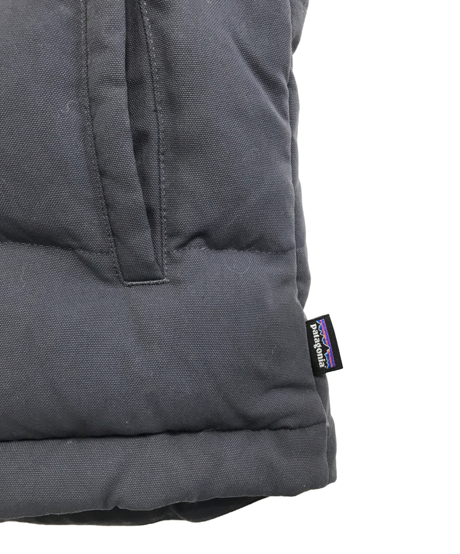 中古・古着通販】Patagonia (パタゴニア) ダウンベスト グレー サイズ