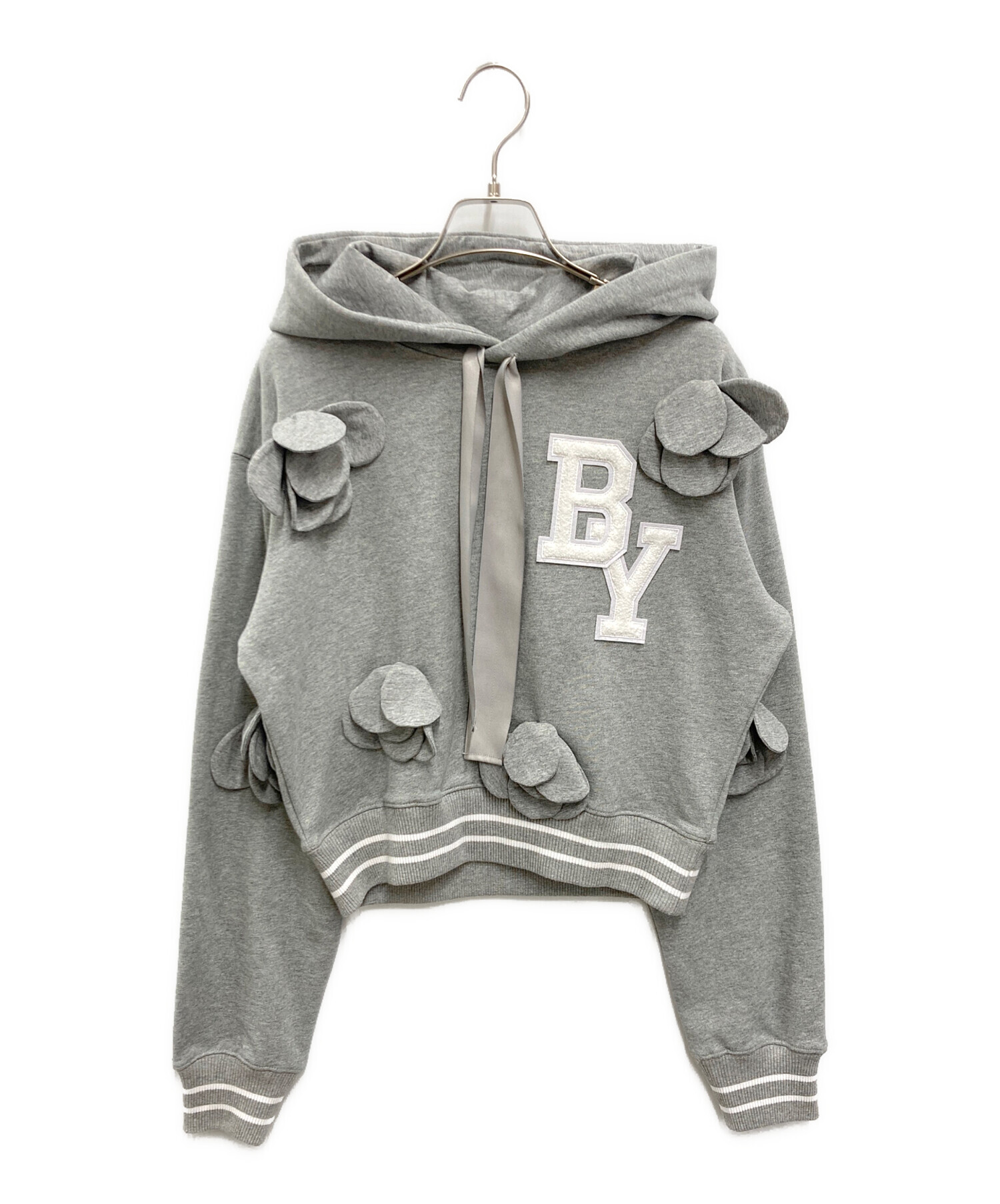 中古・古着通販】Bibiy. (ビビィ) BY. FLOWER SWEATSHIRT グレー