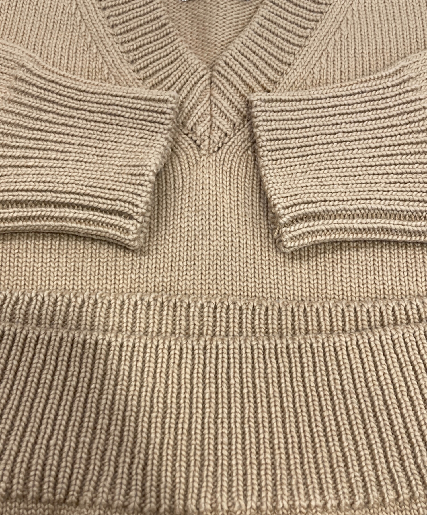 中古・古着通販】AURALEE (オーラリー) Vネックニット ベージュ サイズ