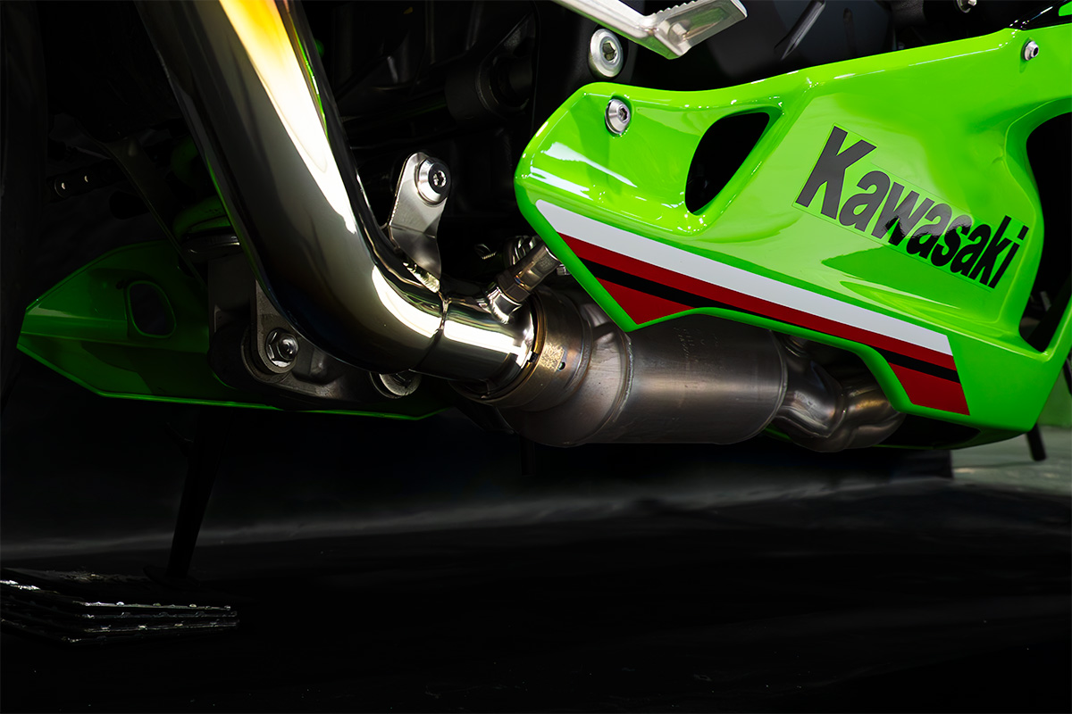 トリックスター / Ninja ZX-6R (24-26)スポーツコンバートマフラー