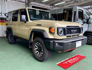 TOYOTA ランドクルーザー70 GDJ76（2023年） に RECARO（レカロ