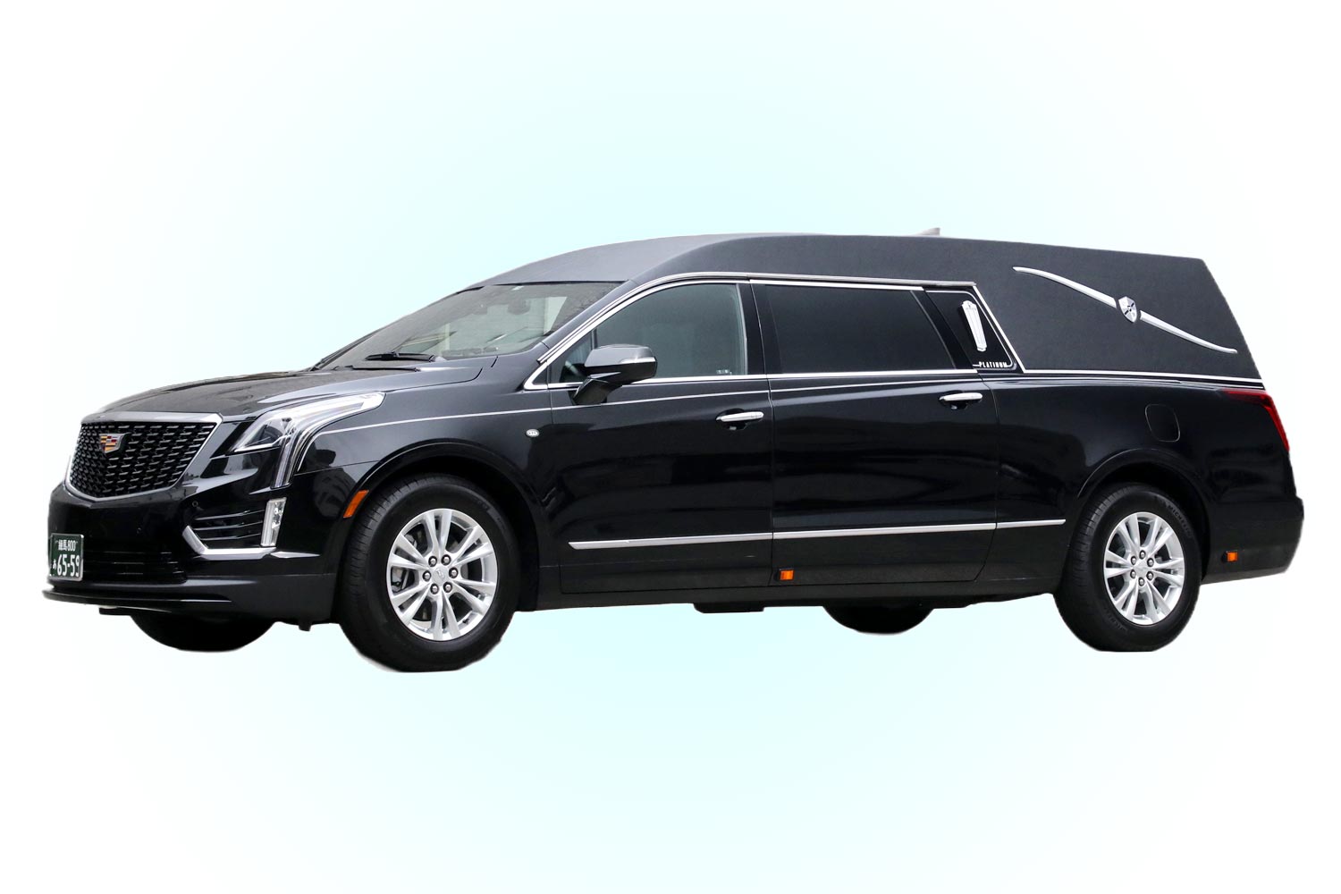 洋型霊柩車：寝台車・霊柩車・マイクロバスのご用命は東礼自動車【公式】