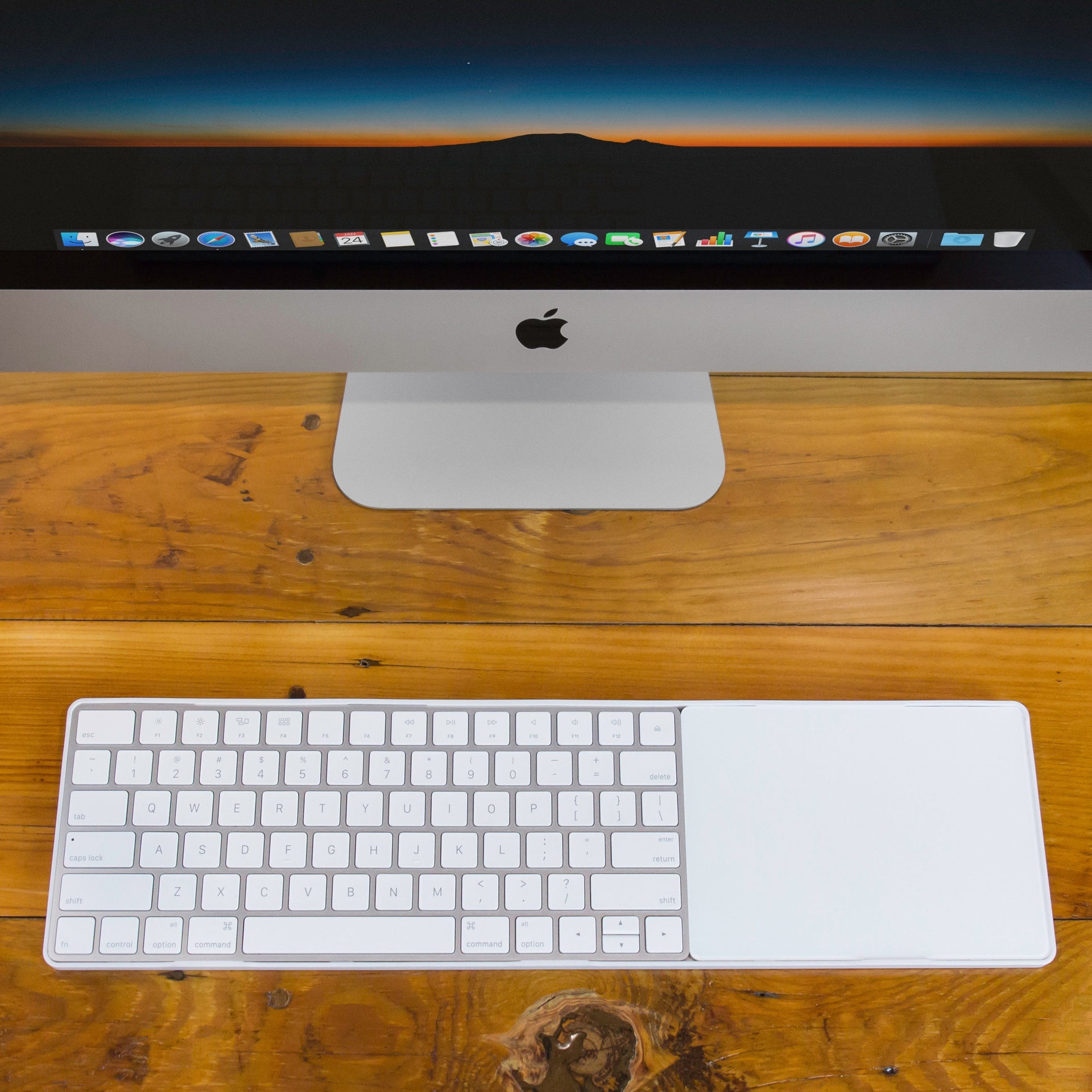 MagicBridge: The Ultimate Keyboard and Trackpad Combo
