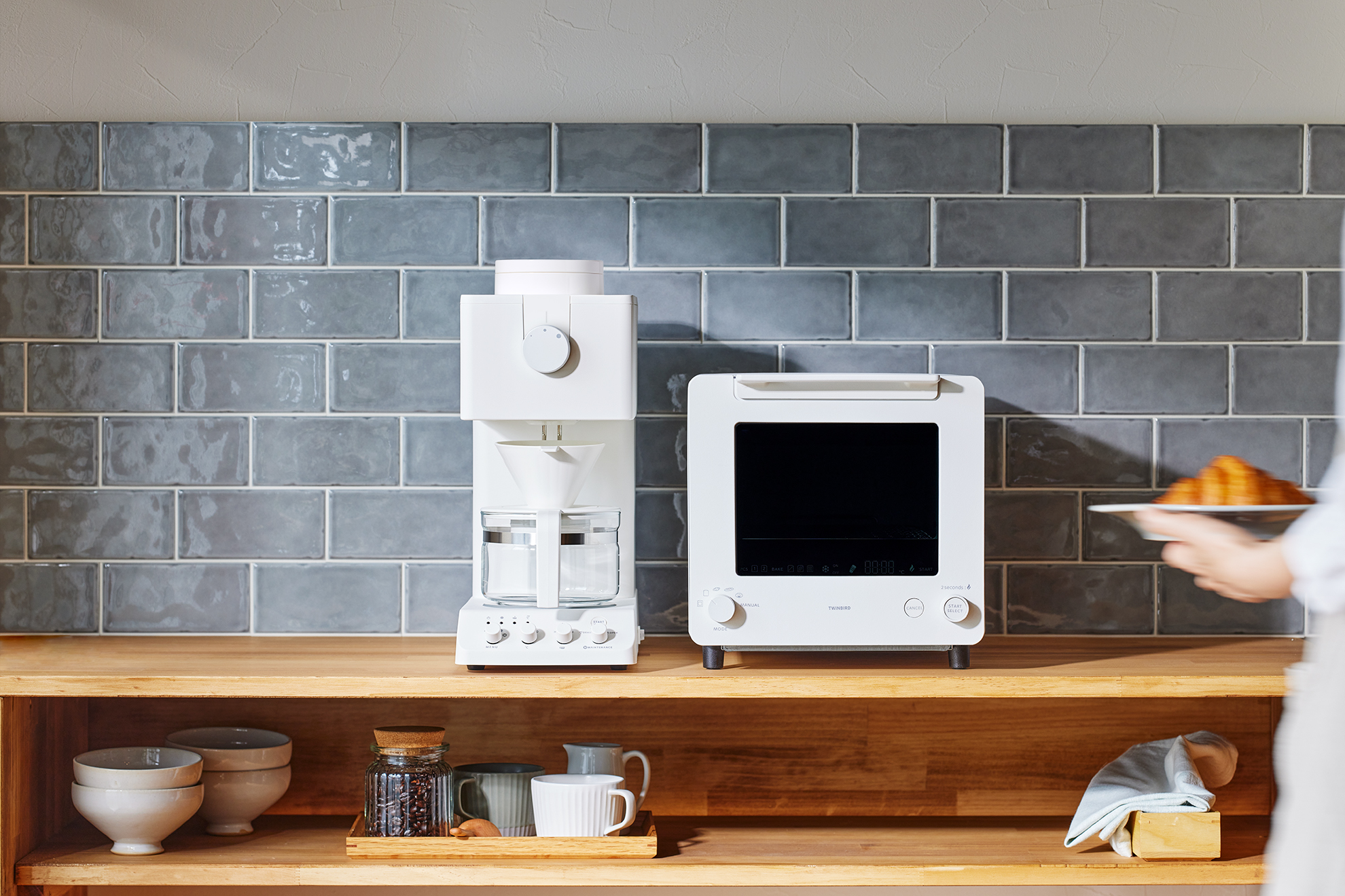 新製品「匠ブランジェトースター TS-D486W」「全自動コーヒーメーカー