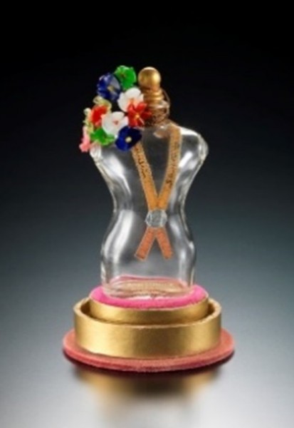 うみもり香水瓶コレクション13 スキャパレリ社《ショッキング》 | 広島