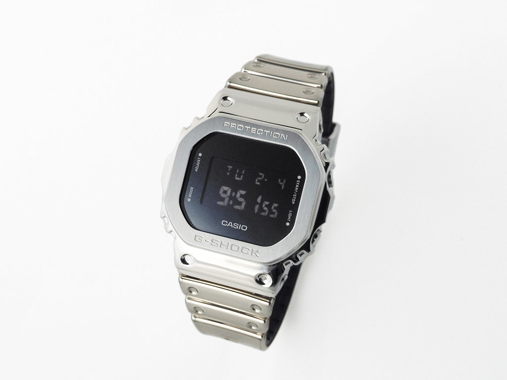 G-SHOCK＞GM-5600YM-8JF/FINE METALLIC SERIES/SILVER | 静岡の宝石