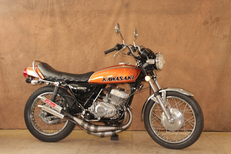 250SS 東京本社 マッハ1 3本チャンバー｜SOLD OUT｜旧車・絶版バイク