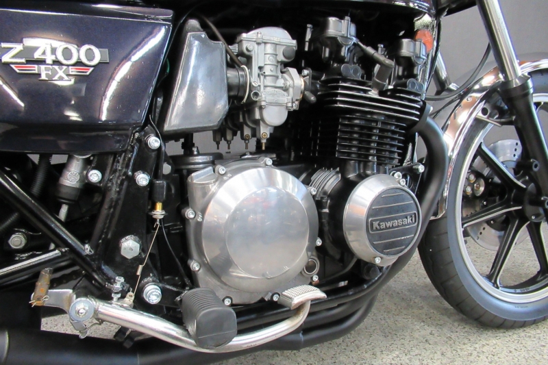 Z400FX(E2) MIDNIGHT BLUE｜SOLD OUT｜旧車・絶版バイクならウエマツ