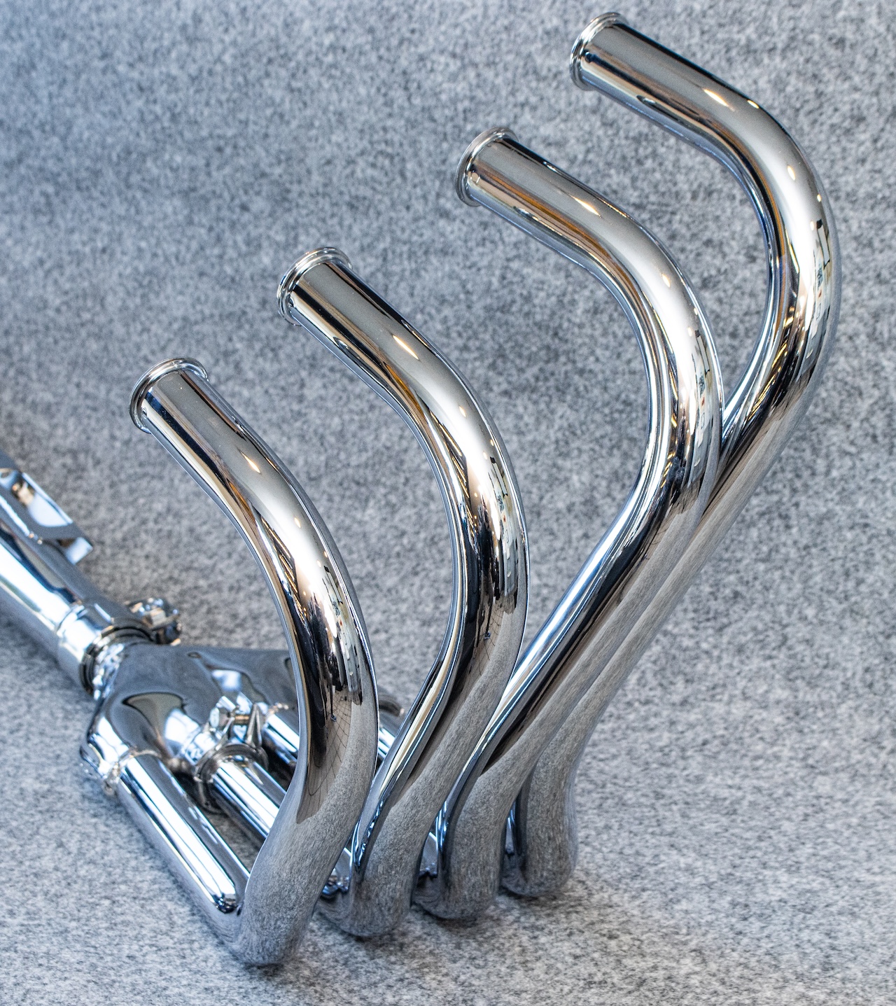 Honda CB400Fourの販売当時の純正復刻マフラーを三恵技研が当時の図面