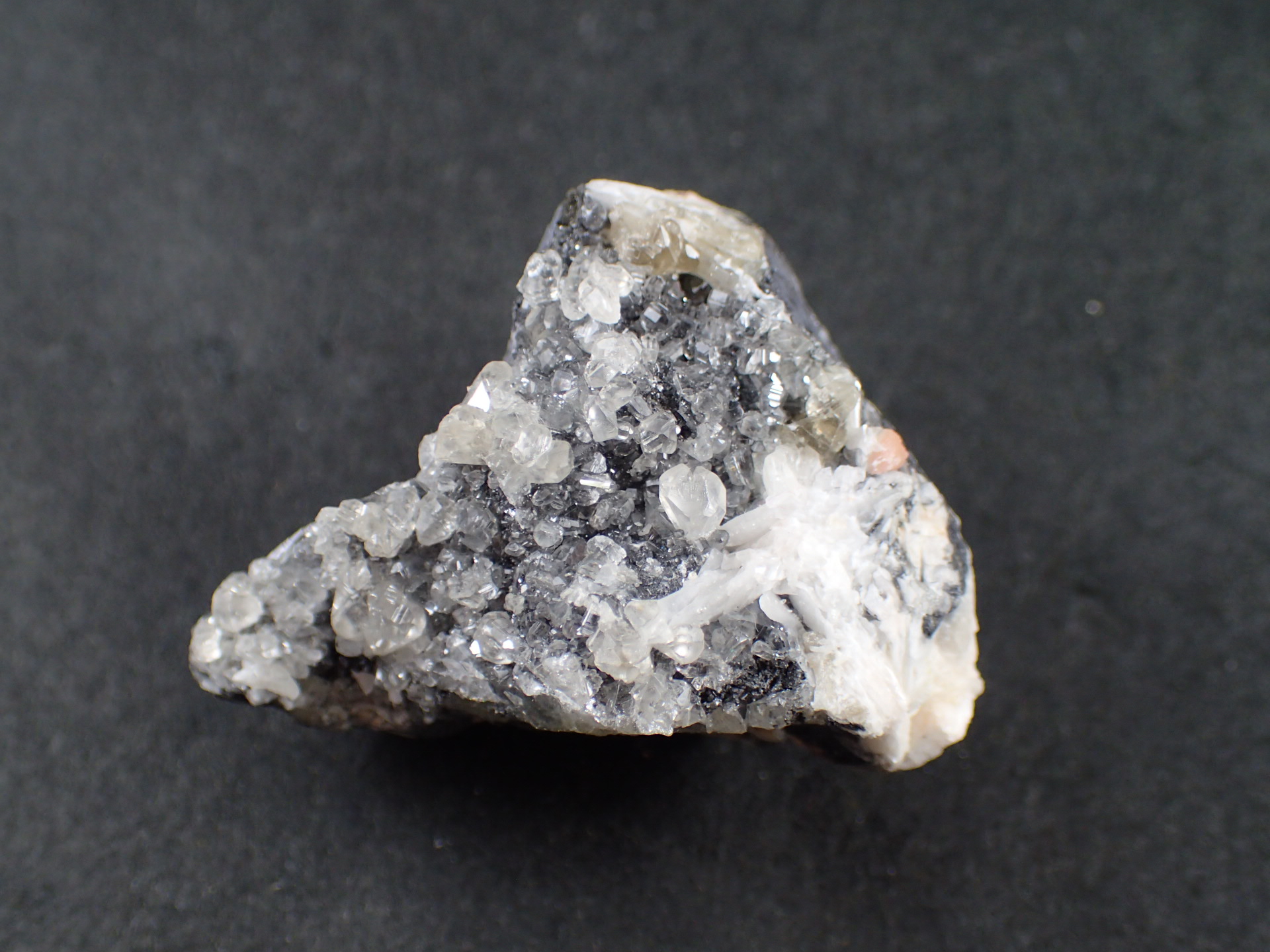 方鉛鉱 ｜石の販売専門店【vec stone club】