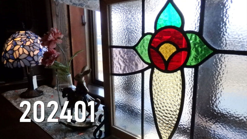 カラーレス – アンティーク家具と雑貨の店 ビクトリアンクラフト