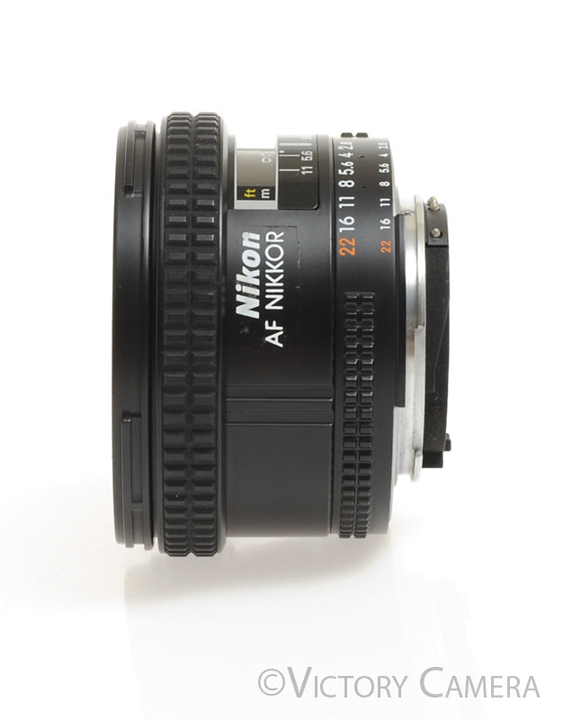 Nikon AF Nikkor 20mm f2.8 AF-D Wide-Angle Lens [EXC+]