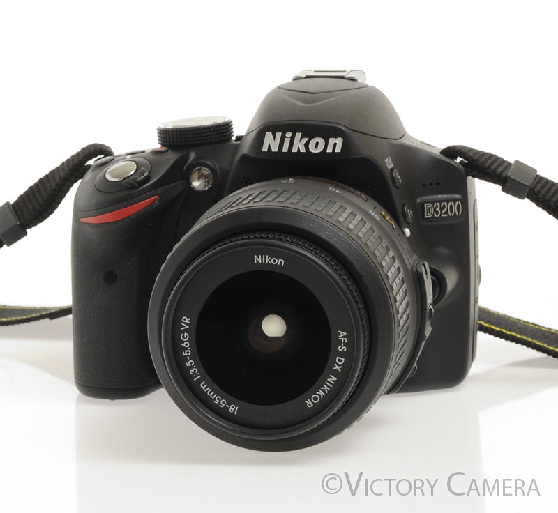 Nikon D3200 Digital SLR Camera Body w/ 18-55mm AF-S Lens ~60 Shots [MI