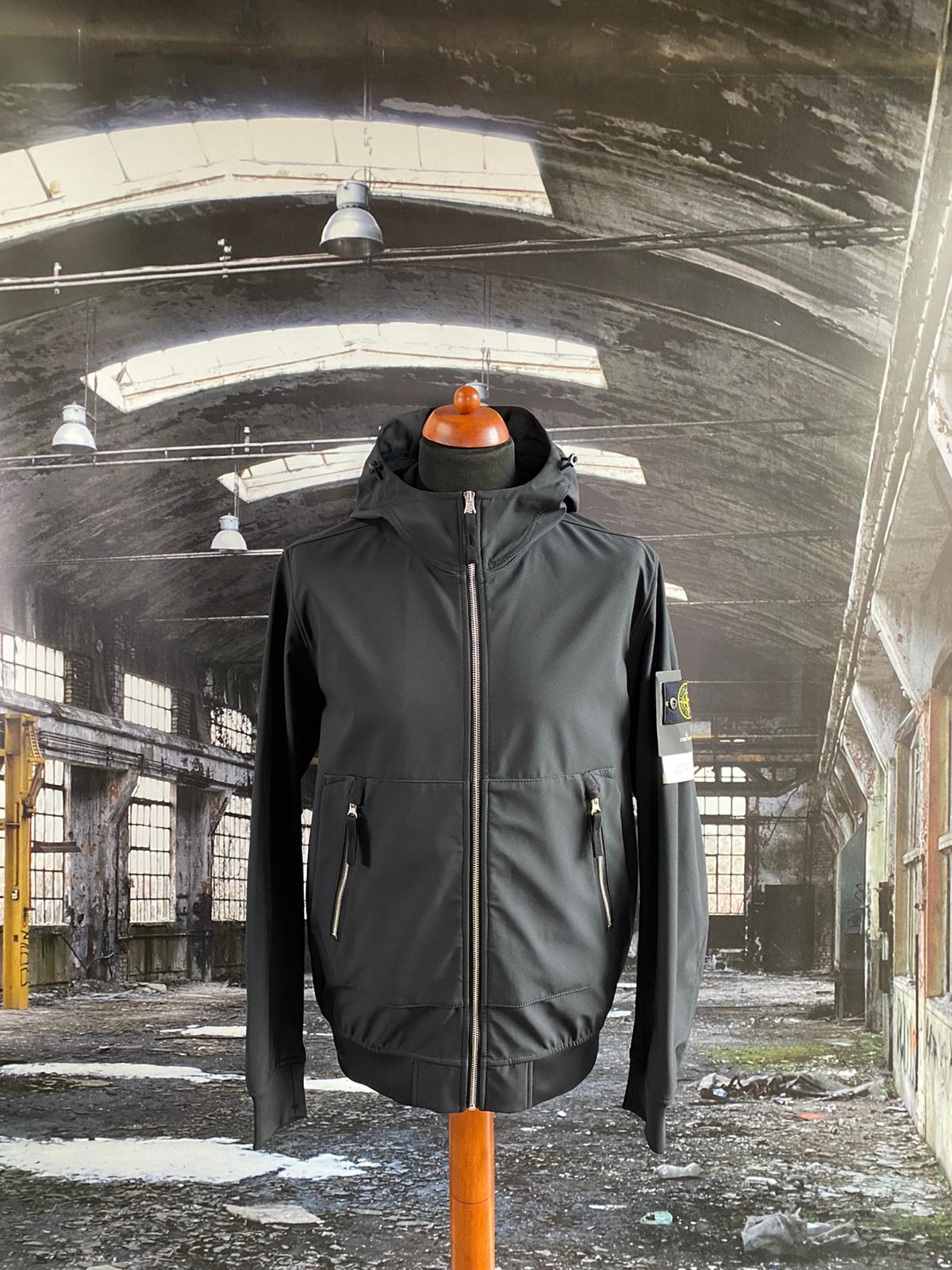 STONE ISLAND LIGHT SOFT SHELL-R E-DYE TECHNOLOGY JACKET - X Clothing