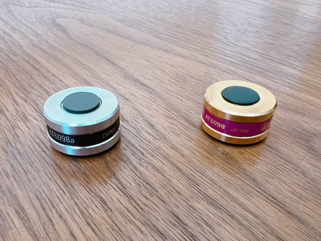 オーディオテクニカのインシュレーター AT6098a と AT6098 を比較する