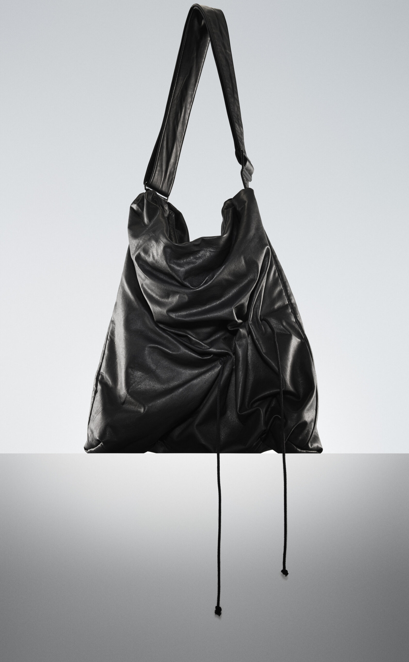 discord Yohji Yamamoto AW23 COLLECTION | Yohji Yamamoto (ヨウジ