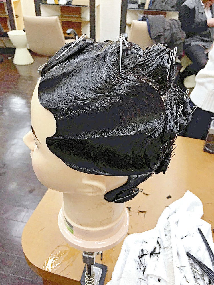 60年代パーマ」いまだ必須、美容師試験の科目見直しへ…「時代に即す
