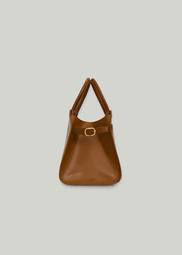 ELBORN | Momet Leather Mini Bag (Camel) – YEAR END