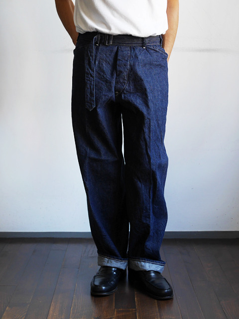 COMOLI デニム ベルテッドパンツ | 大阪心斎橋のメンズ洋服のセレクト